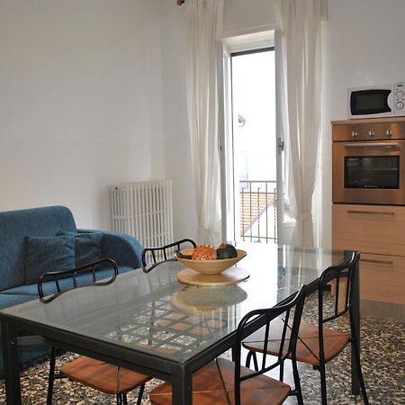 The Romantic Village House - Apartments With Lake View Colonno Eksteriør bilde