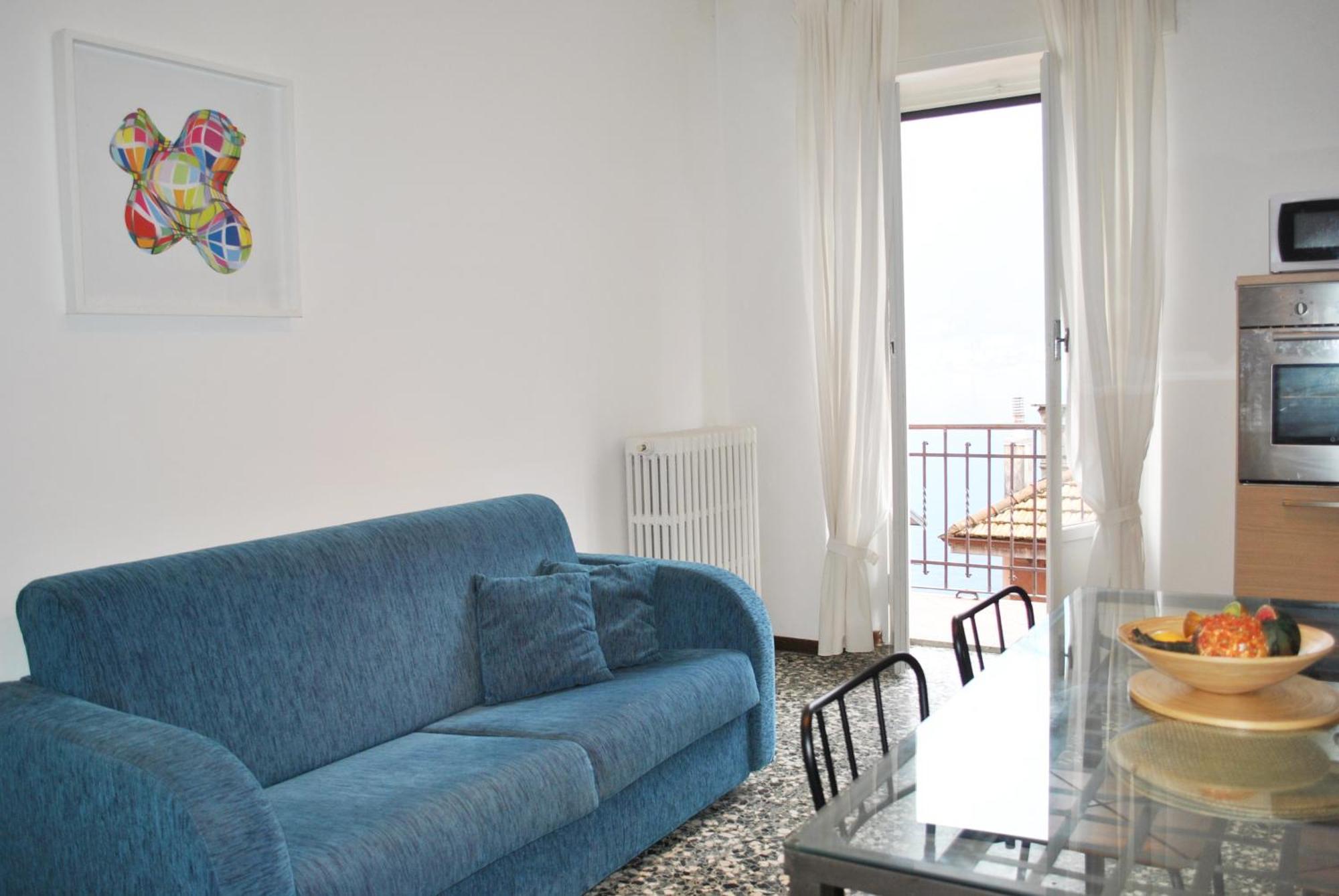 The Romantic Village House - Apartments With Lake View Colonno Eksteriør bilde