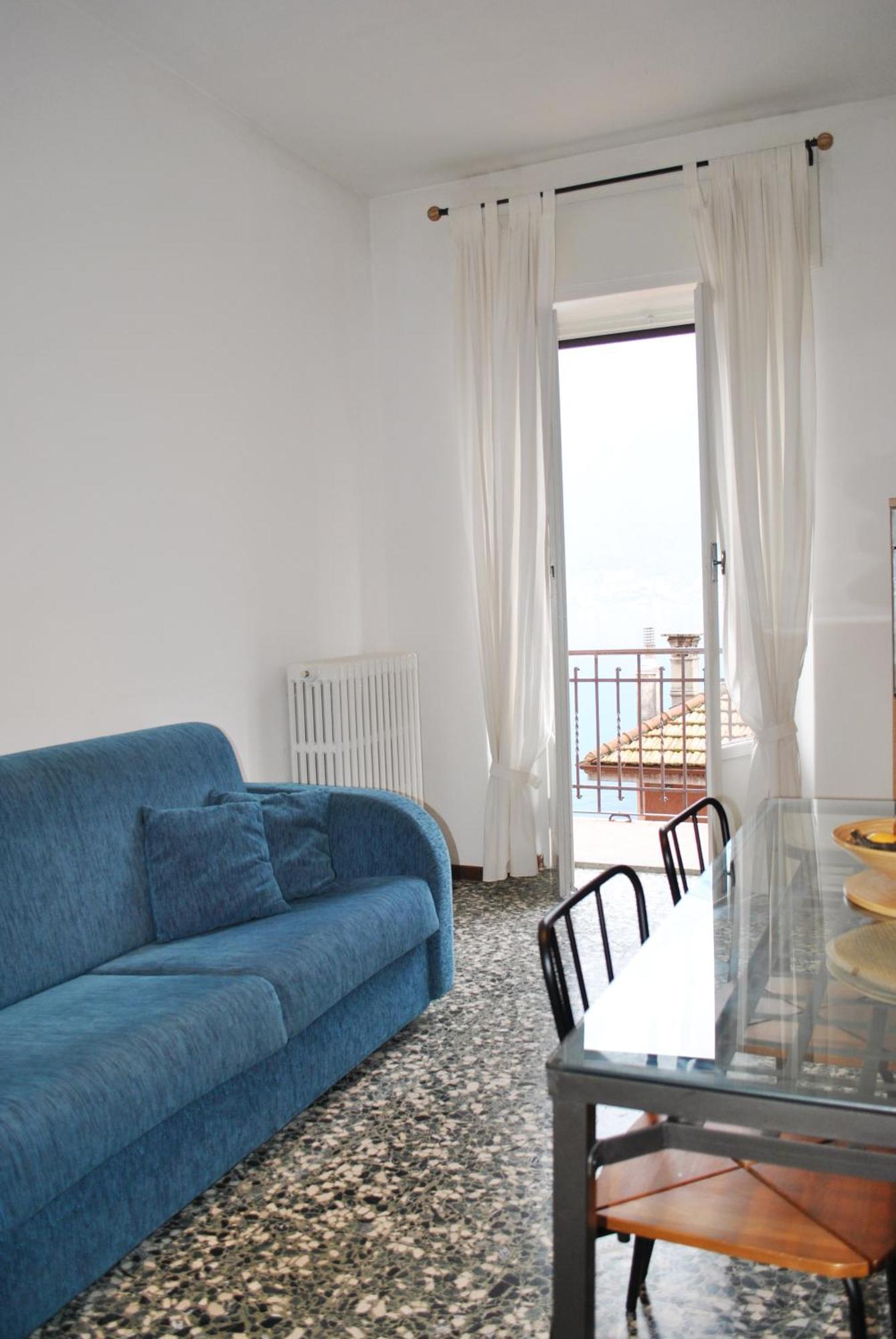 The Romantic Village House - Apartments With Lake View Colonno Eksteriør bilde
