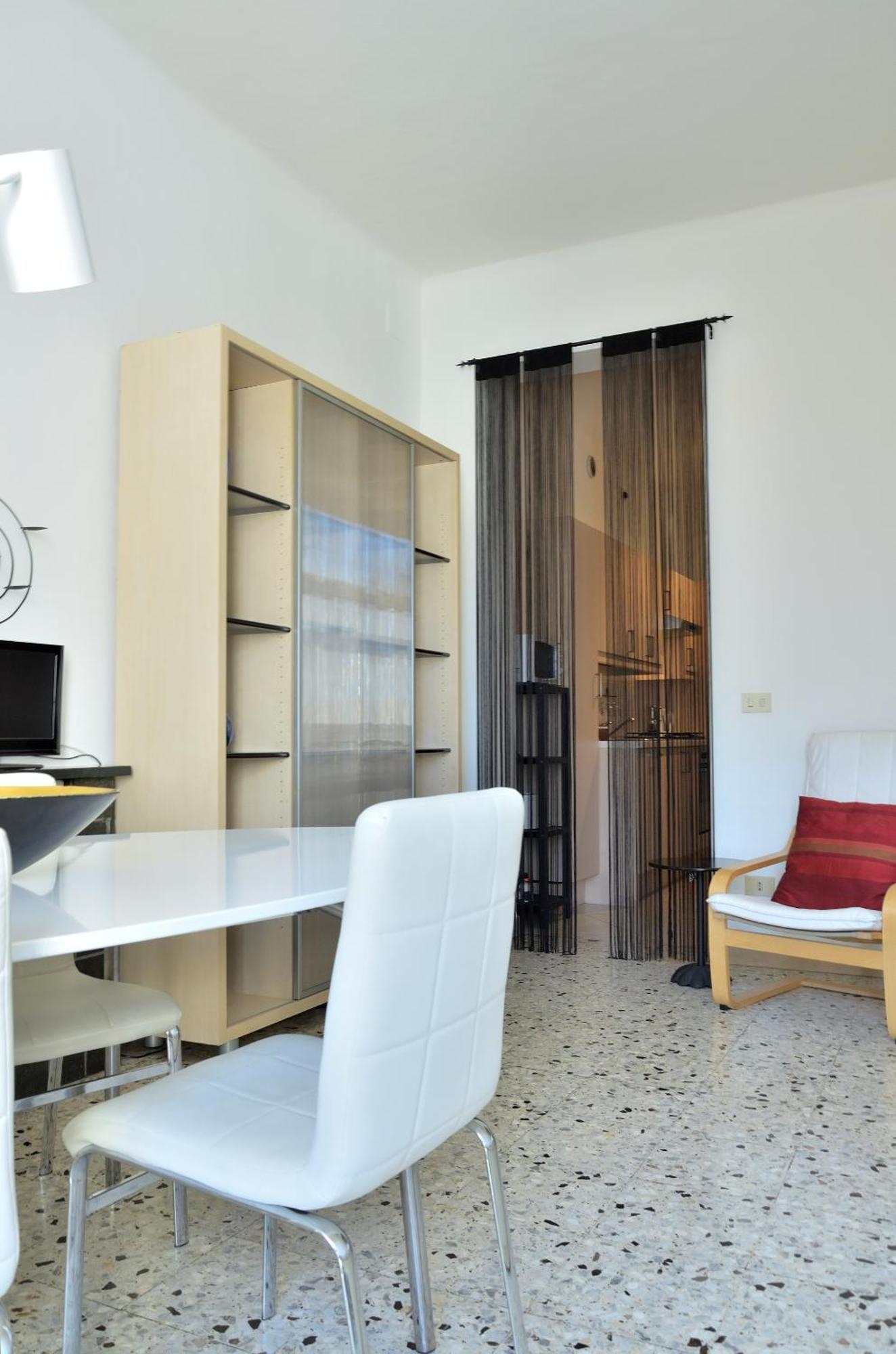 The Romantic Village House - Apartments With Lake View Colonno Eksteriør bilde